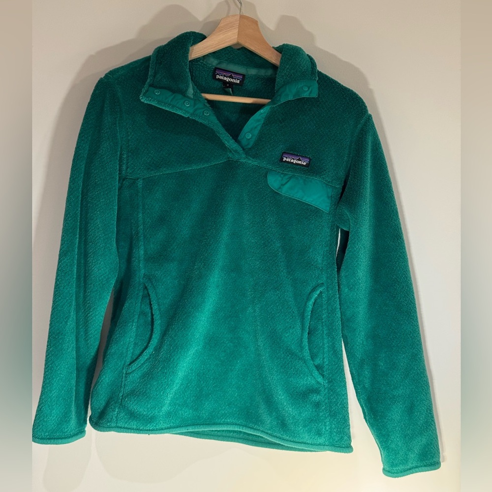 Patagonia Turquoise Fleece Pullover